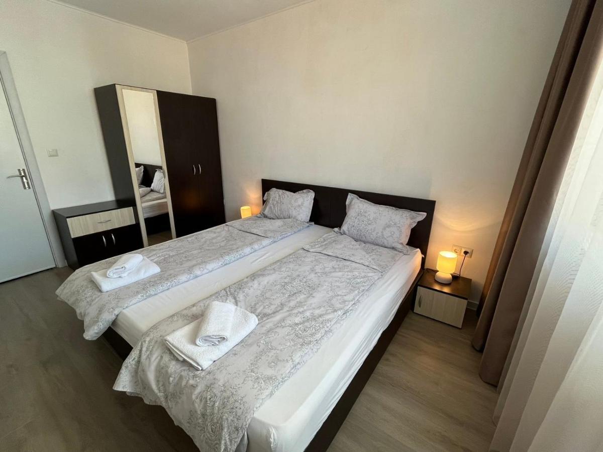 Magnolia Apartment 瓦爾納 外观 照片